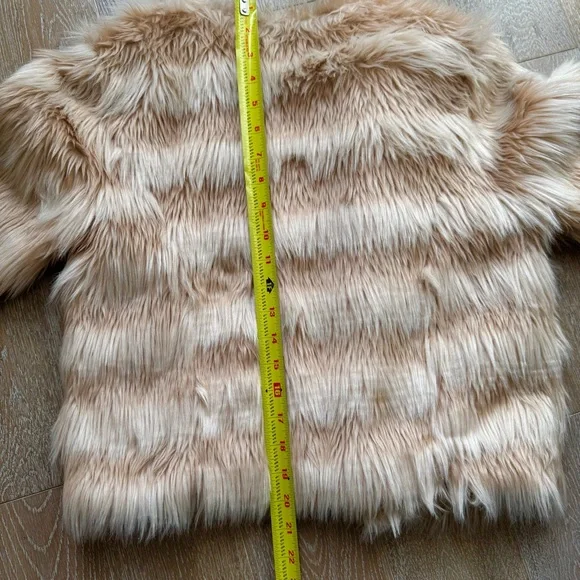 Mossimo Faux Fur Pink Jacket - Picture 15 of 16